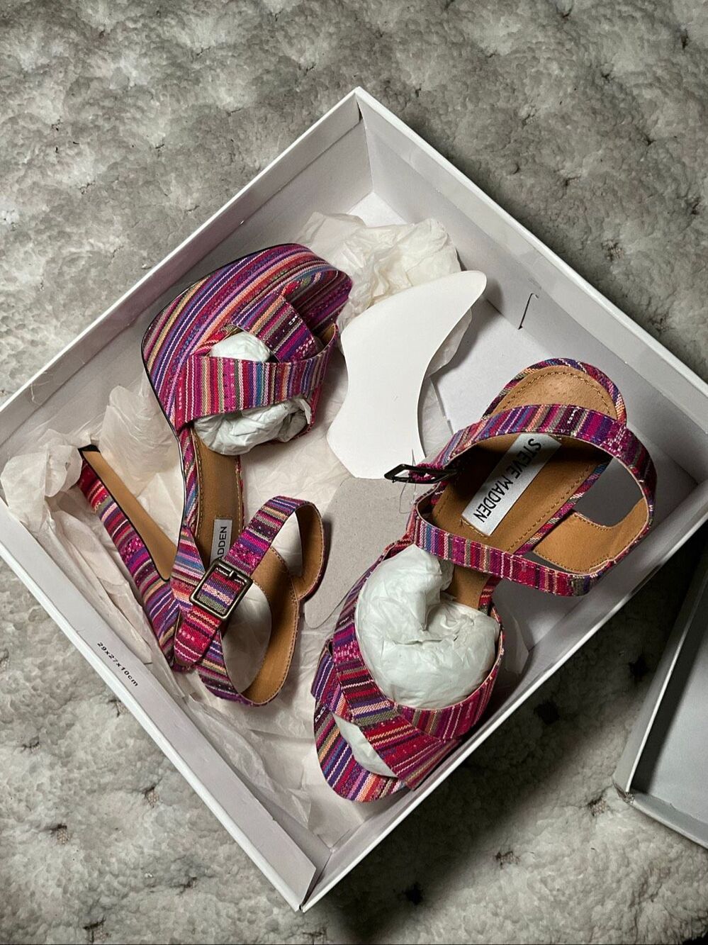 Steve Madden / Raimi heel - Picture 5 of 7